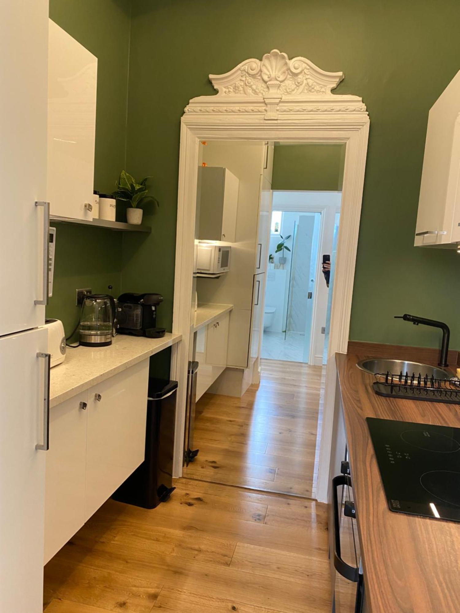 Appartamento Interior Designed Flat Near Kew Botanical Gardens Londra Esterno foto